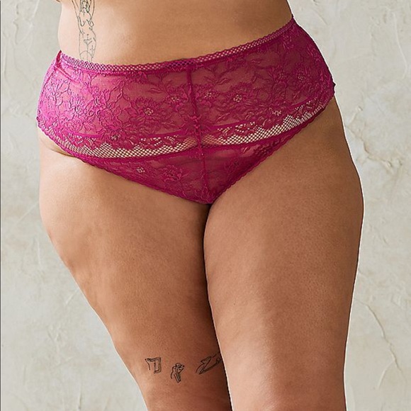 Sold - Torrid Unlined Bra and lace Thong set - Picture 5 of 5